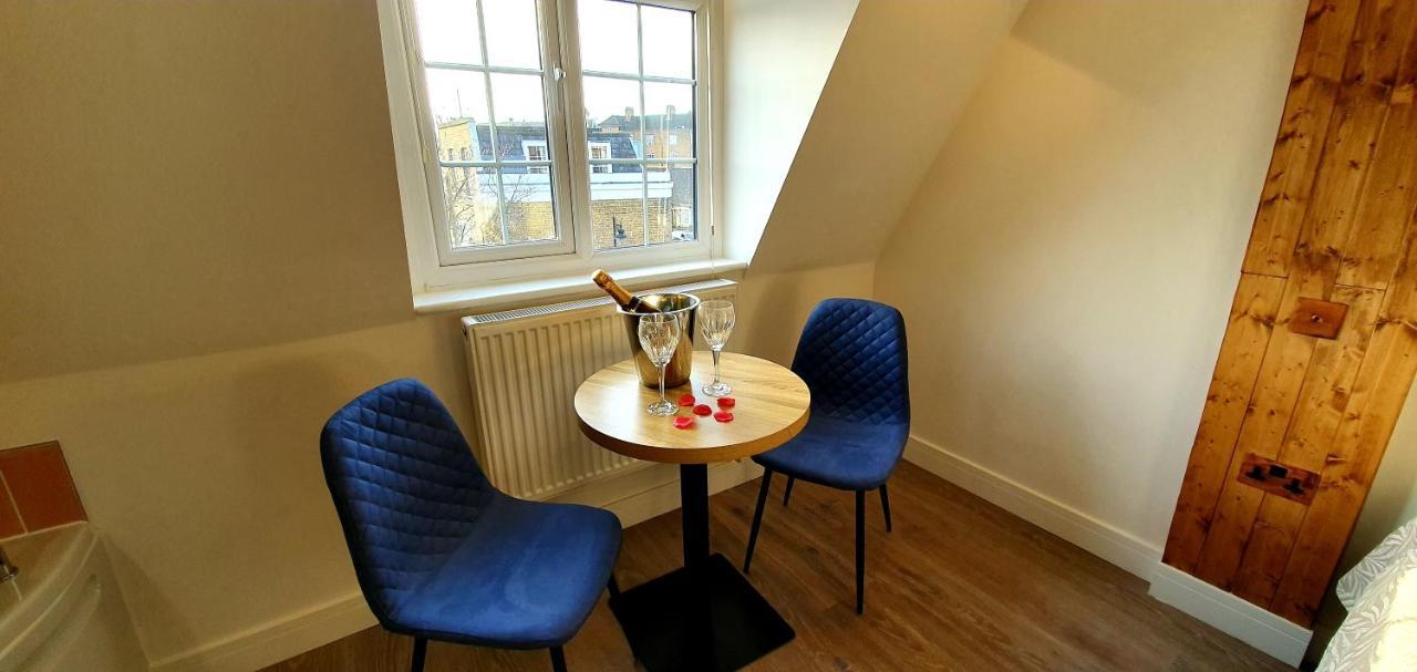 Angel Townhouse Hotel London Exterior photo